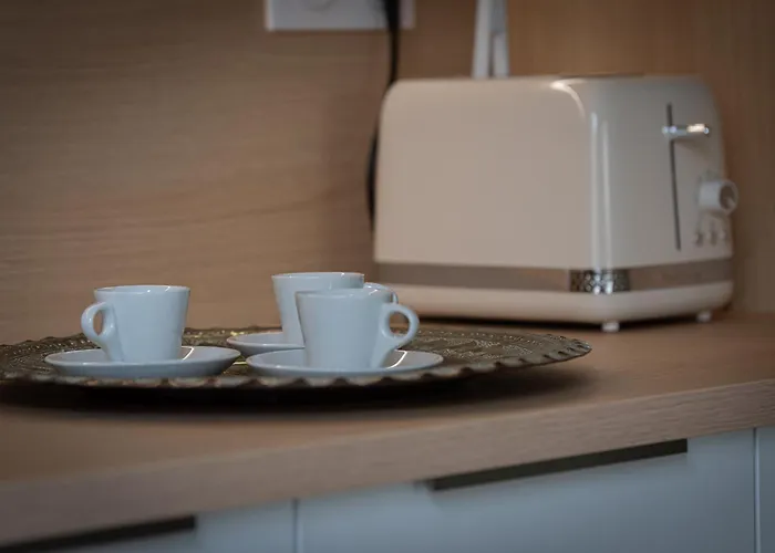 Le Cocon D'emma, Terrasse, Jardin Et Elegance Dans Maison De Maitre Apartment *